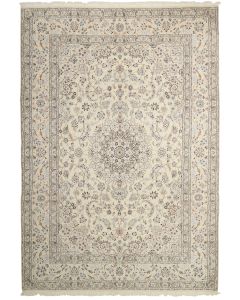 Nain Fine w. Silk Matto, 253x343 cm
